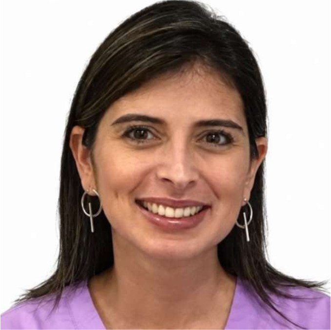 Dra. Claudia Velásquez